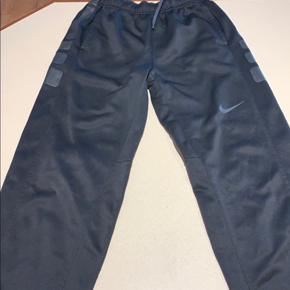 Boys Nike sweatpants